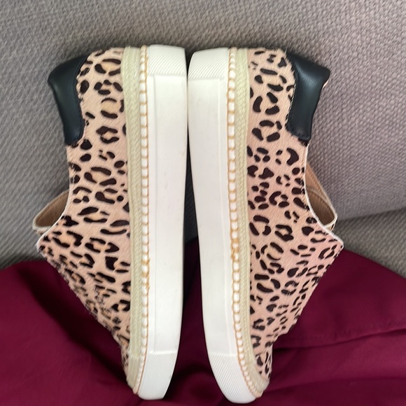 Animal Print Slip- on Sneakers - Picture 3 of 7